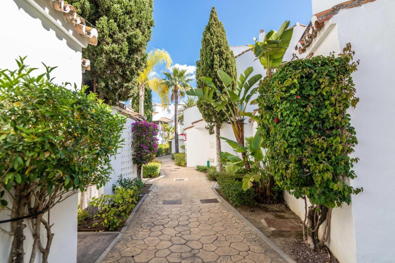 Marbella Villa Monteros ภายนอก รูปภาพ
